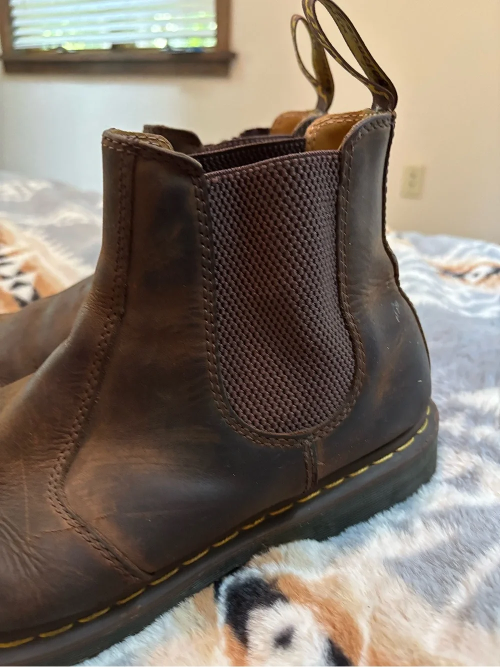 Dr. Martens classic slip