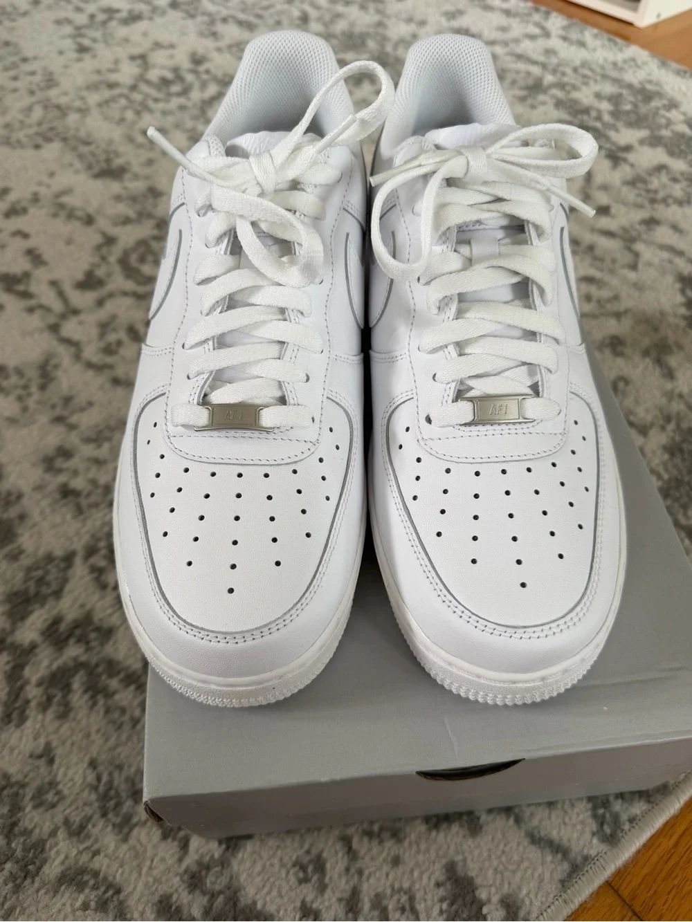 Nike clean white