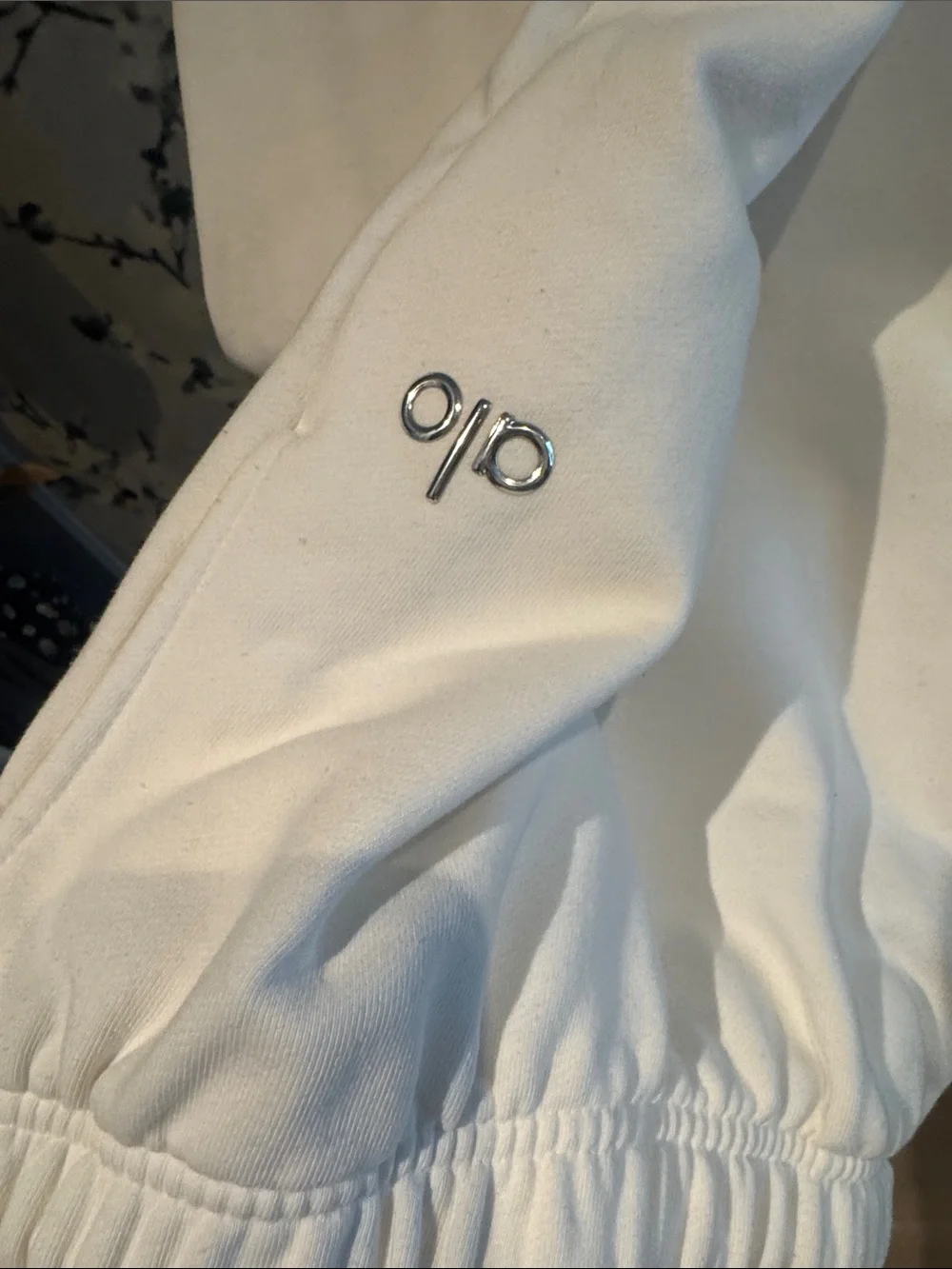 Alo White Cozy Hoodie with matching sweatpants.