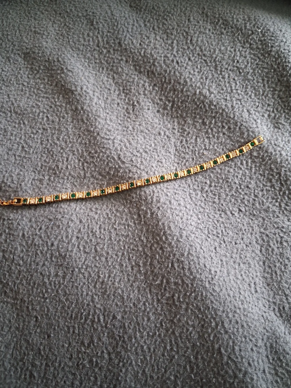 N/A sparkling alternating adds