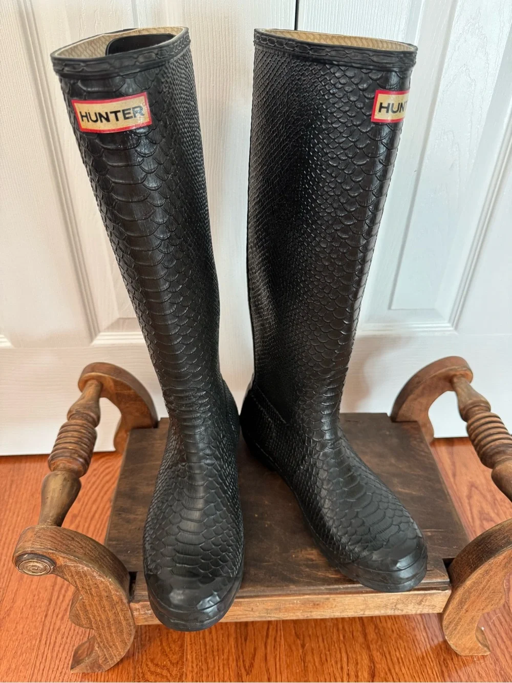 Hunter Carnaby Black Boa Tall Rain Boots Wellies Sz 7