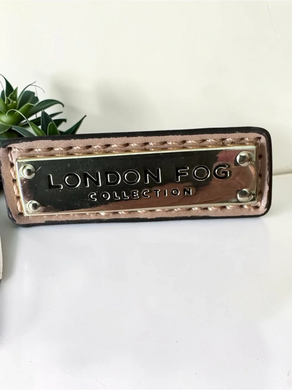 London Fog croc embossed