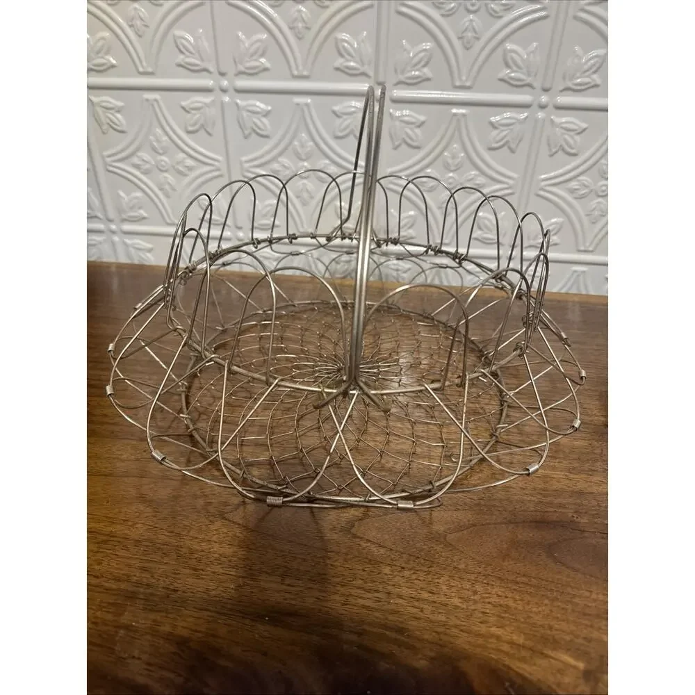 Vintage Style Wire Egg Basket Fruit Bowl Primitive Farmhouse Decor Metal Handle