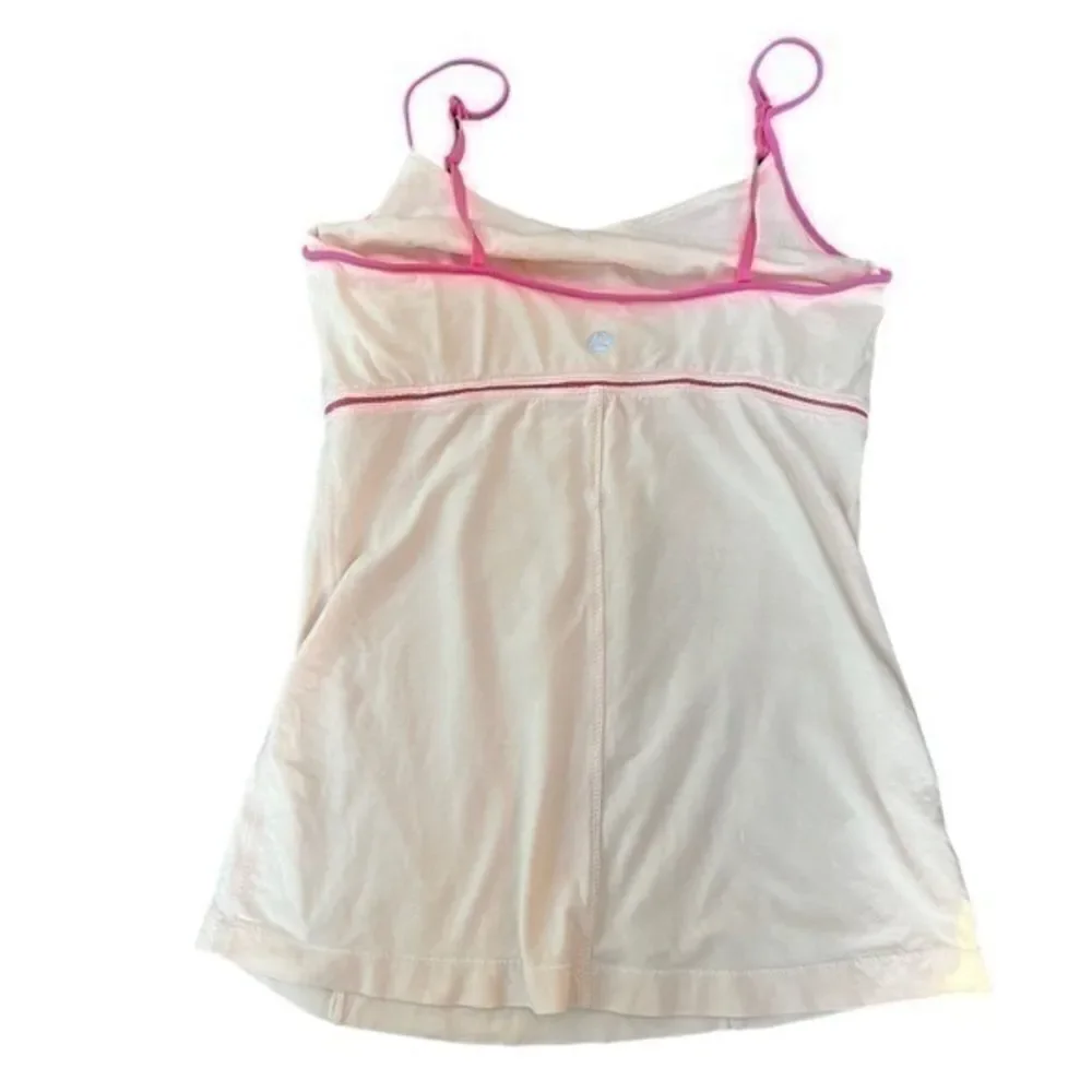 lululemon athletica lululemon light
