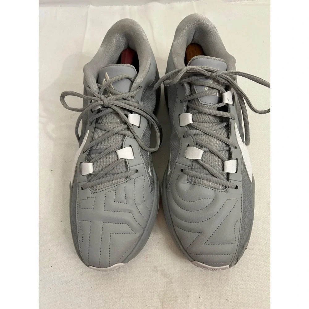 Nike Zoom Freak 5 TB Wolf Grey/White DZ2946‑002 Size 13 Sneakers