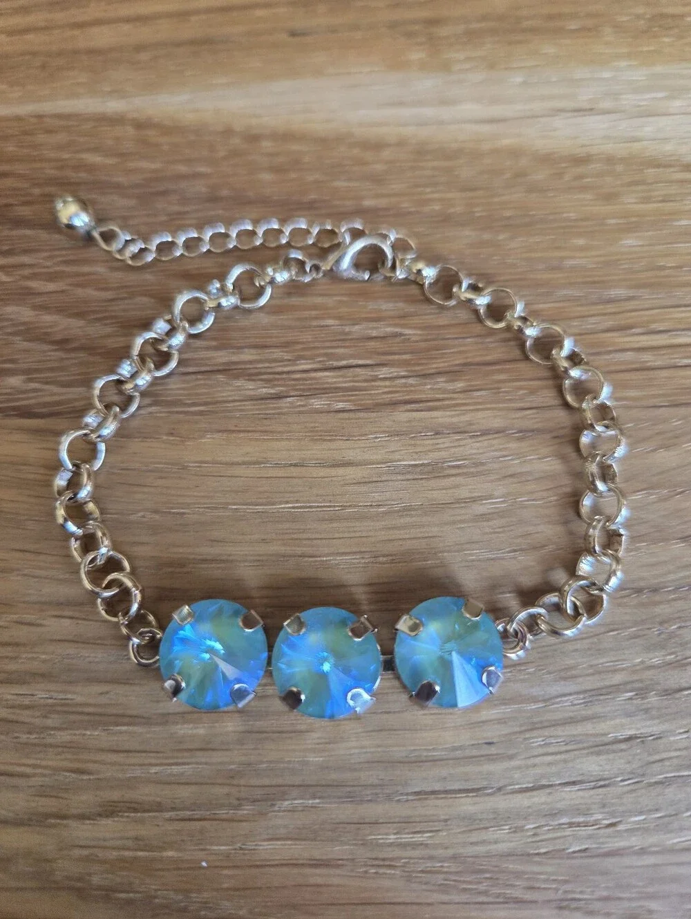 Hand Crafted elegant gold