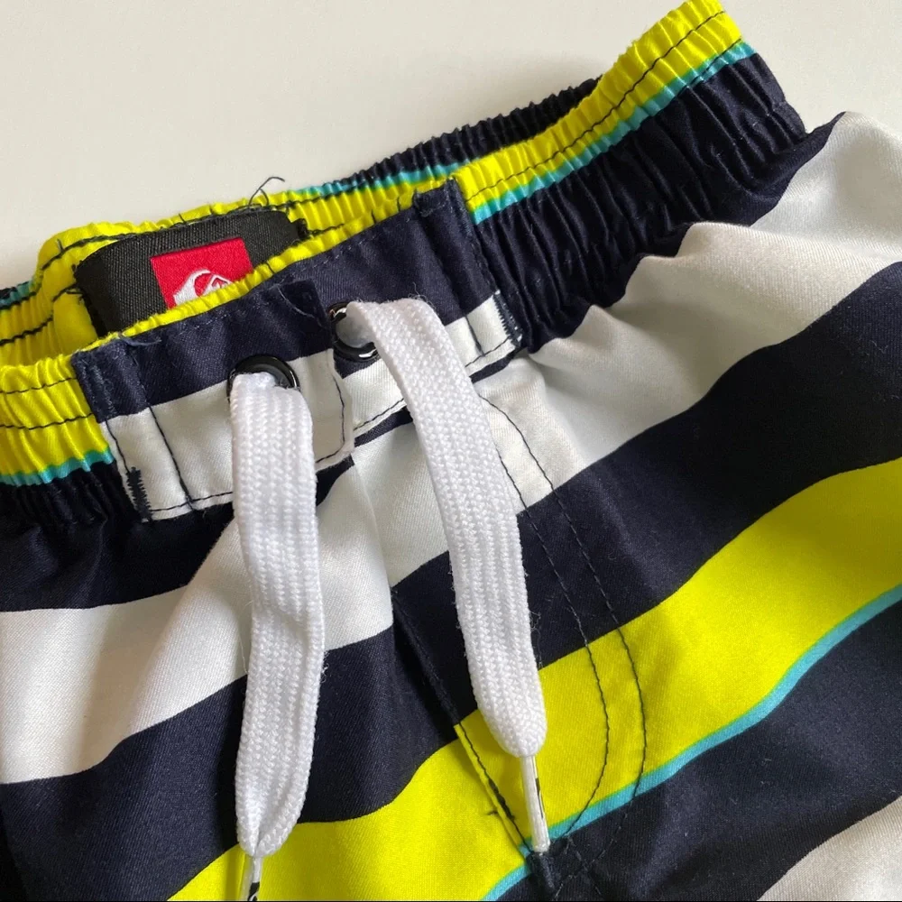 Quiksilver cargo trunks