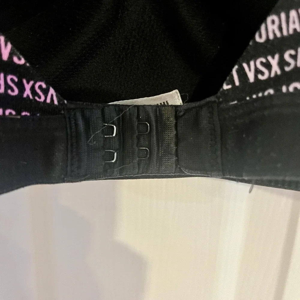 Victoria’s Secret preowned victoria