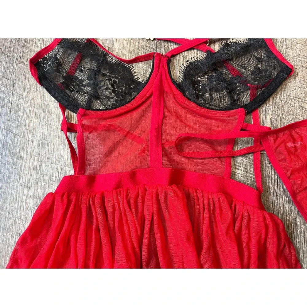 N/A red black
