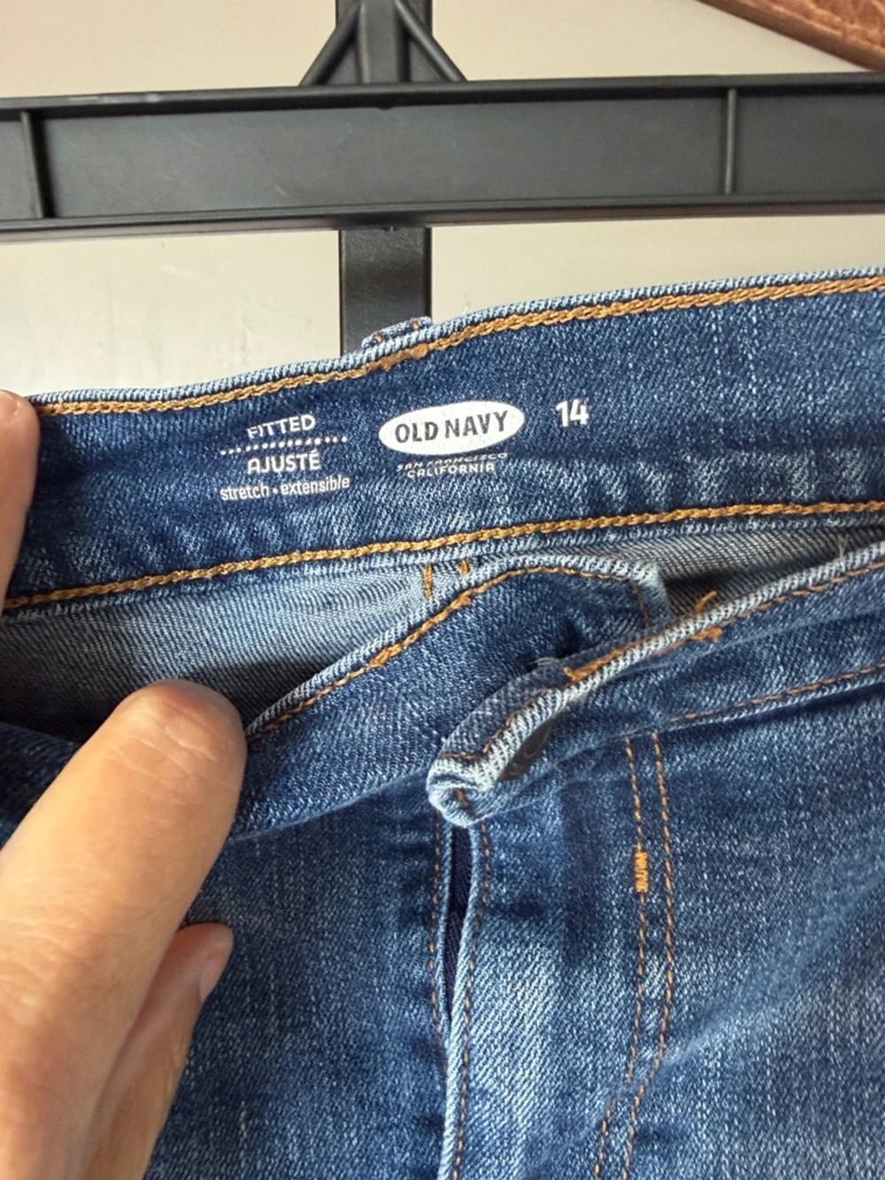 Old Navy flaws shorts