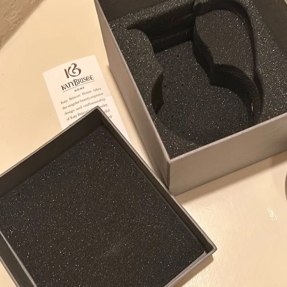 Katy Briscoe new box