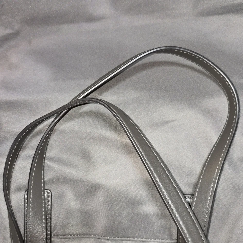 Michael Kors base photos strap