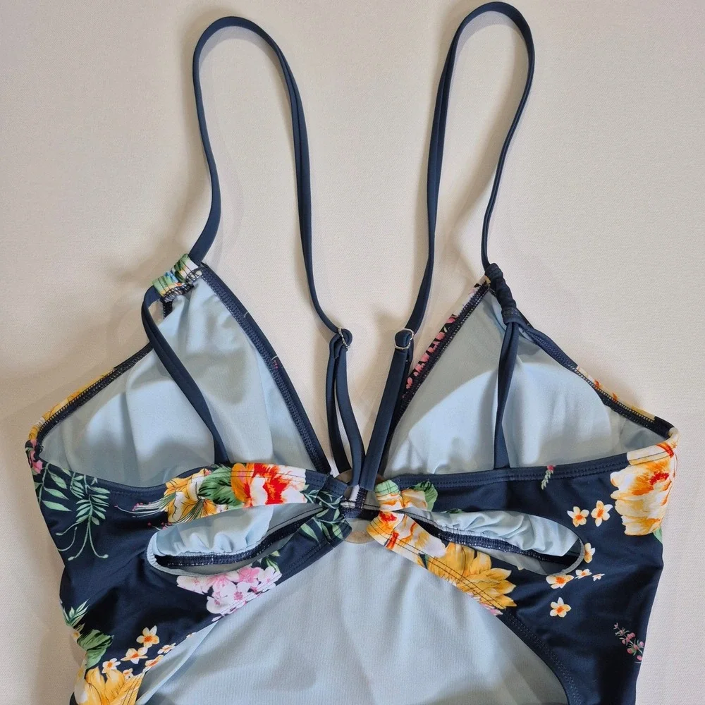 Cupshe Womens‎ Navy Floral Ruched V-Neck One Piece Swimsuit Cutout Back Size XL