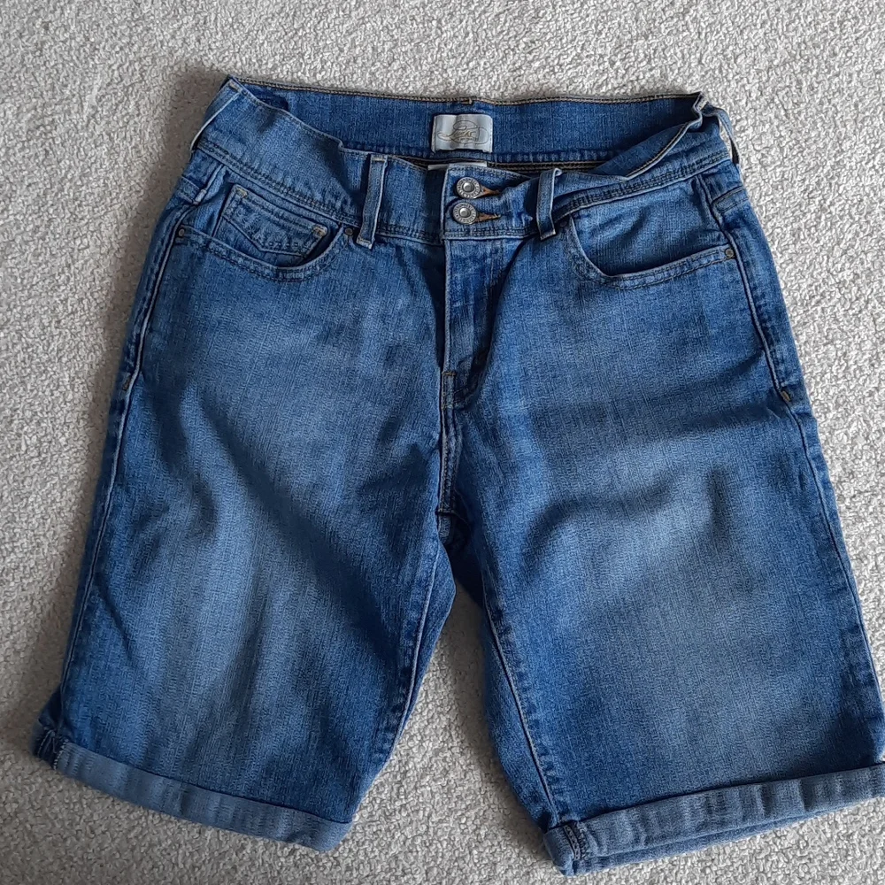 3 For $30. Levi's 515 Bermuda shorts