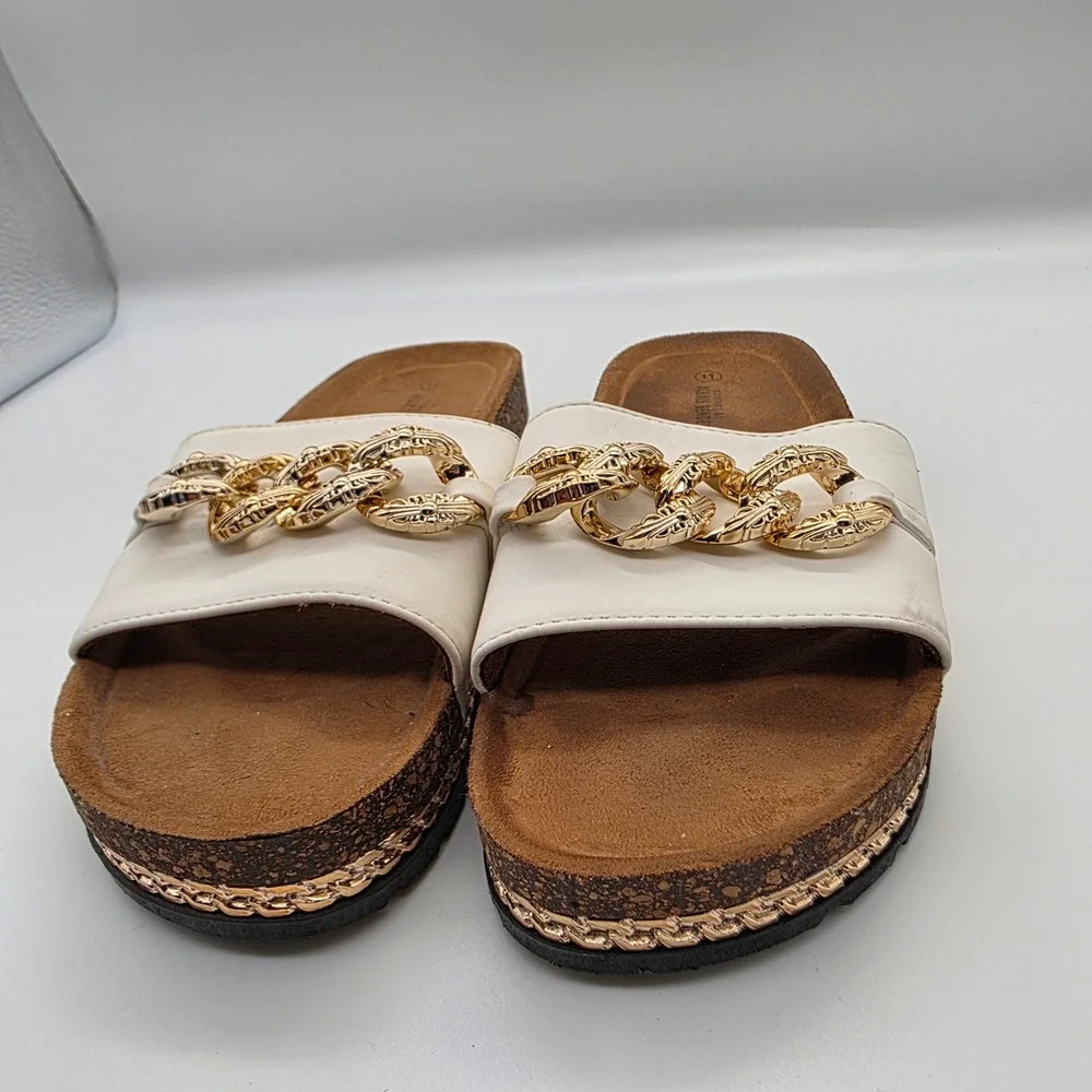 Alexis Bendel comfortable white