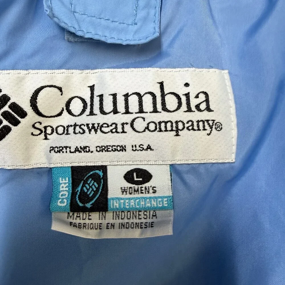 Columbia Sportswear Company cozy versatile