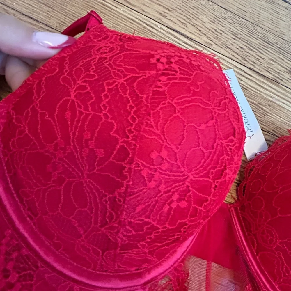 Victorias Secret comfort offers