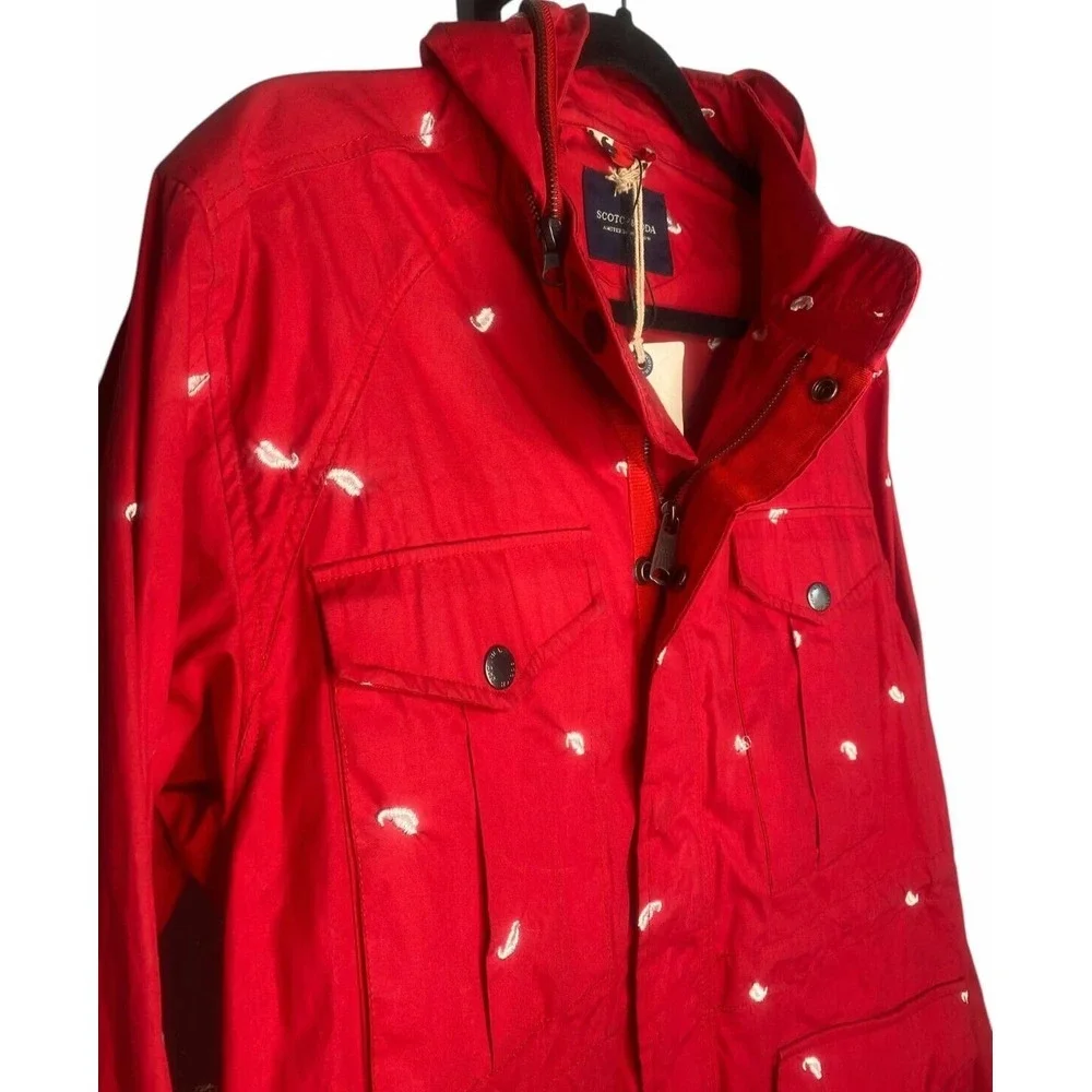 Scotch & Soda embrace elements