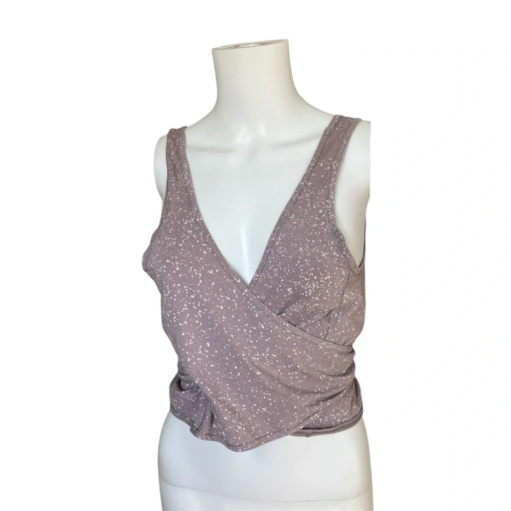 lululemon athletica cute sleeveless