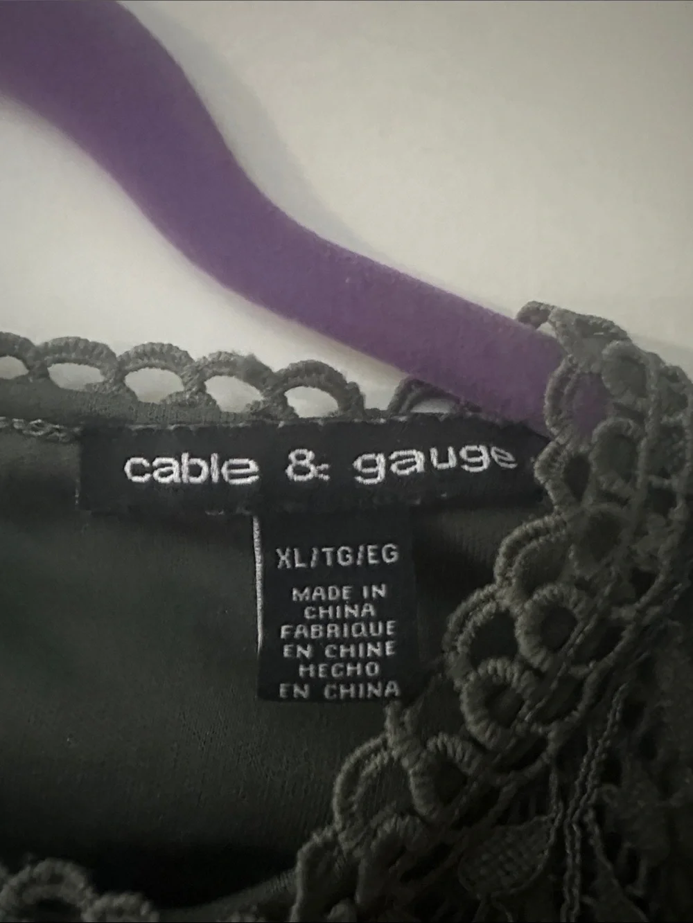 Cable & Gauge delicate lace