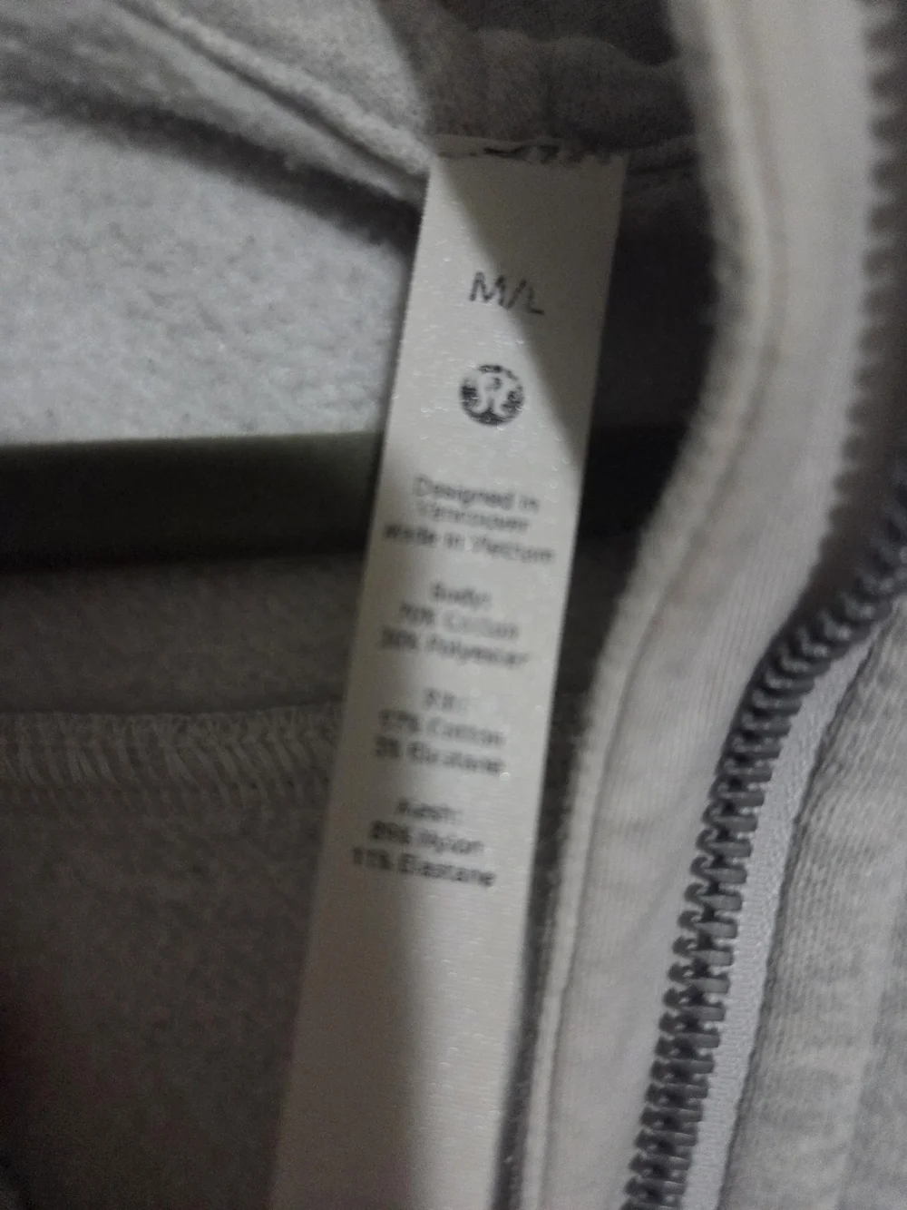 lululemon athletica cropped half