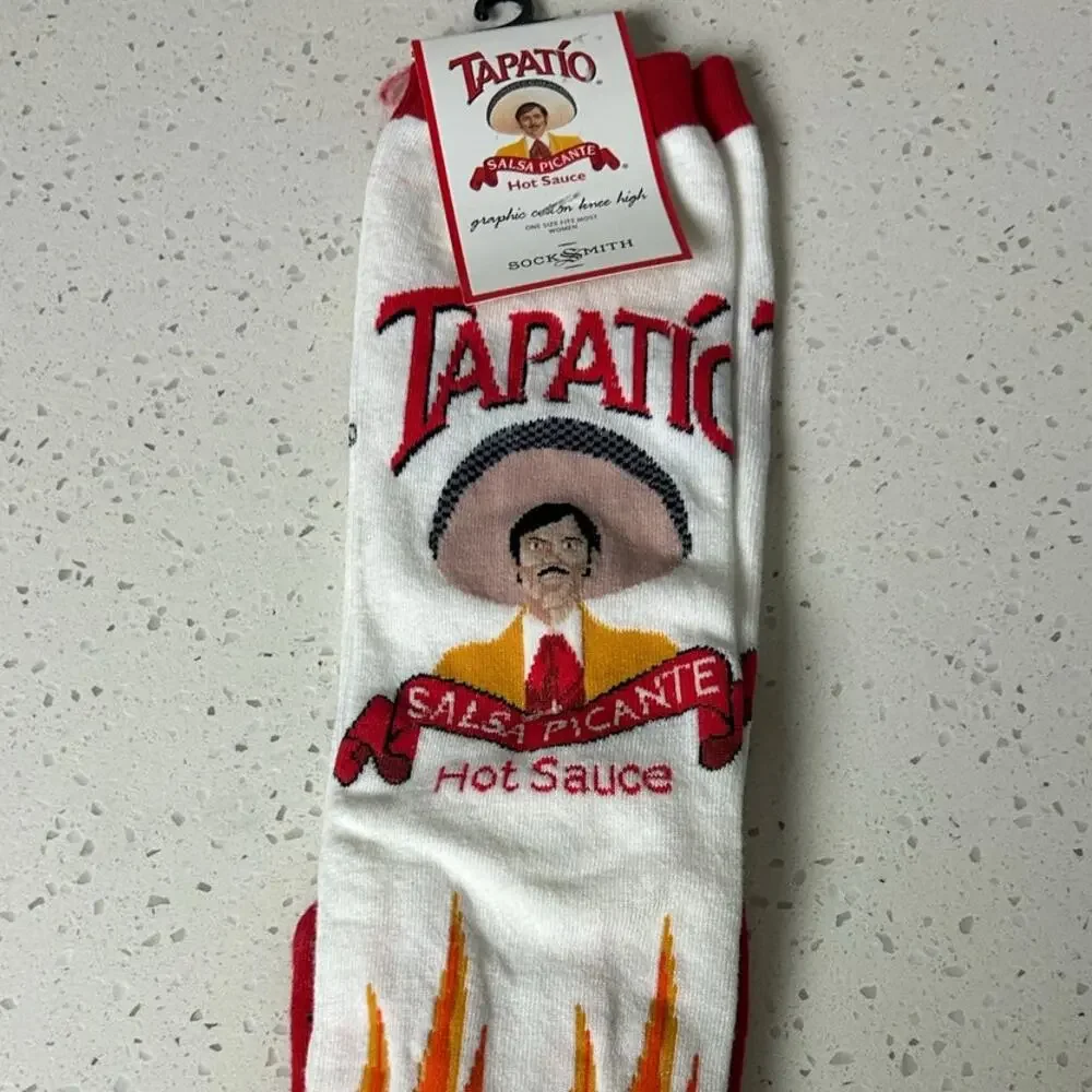 Socksmith Tapatío Salsa Picante Hot Sauce Women’s socks size 5-10.5 shoe NWT
