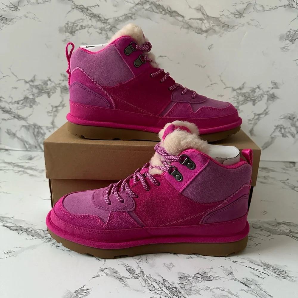 UGG new authentic