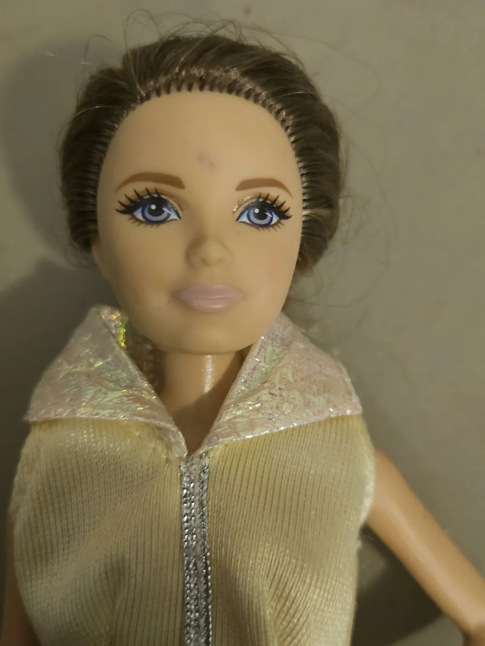 Barbie lot play top
