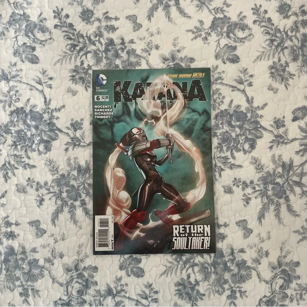 DC Comics plastic packaging