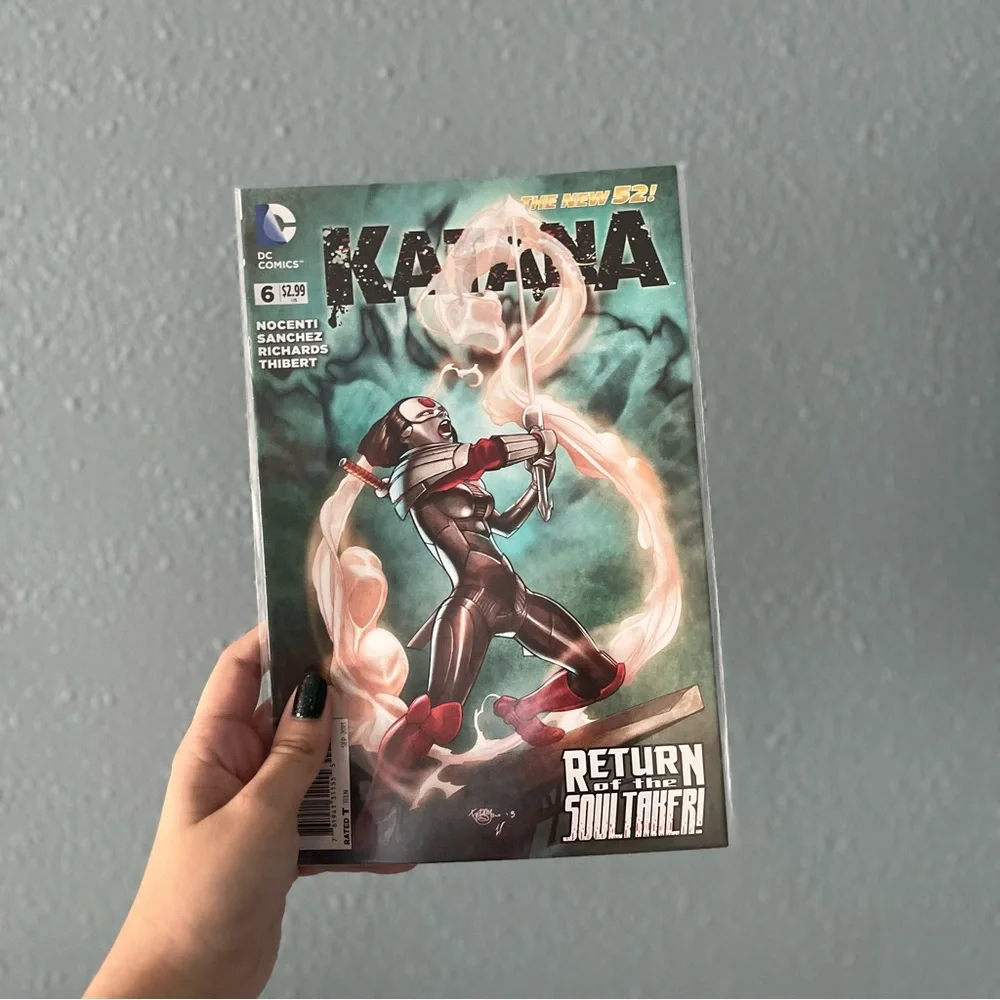 DC Comics plastic packaging