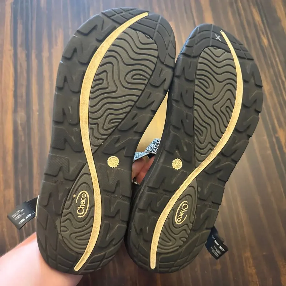Chaco gently used