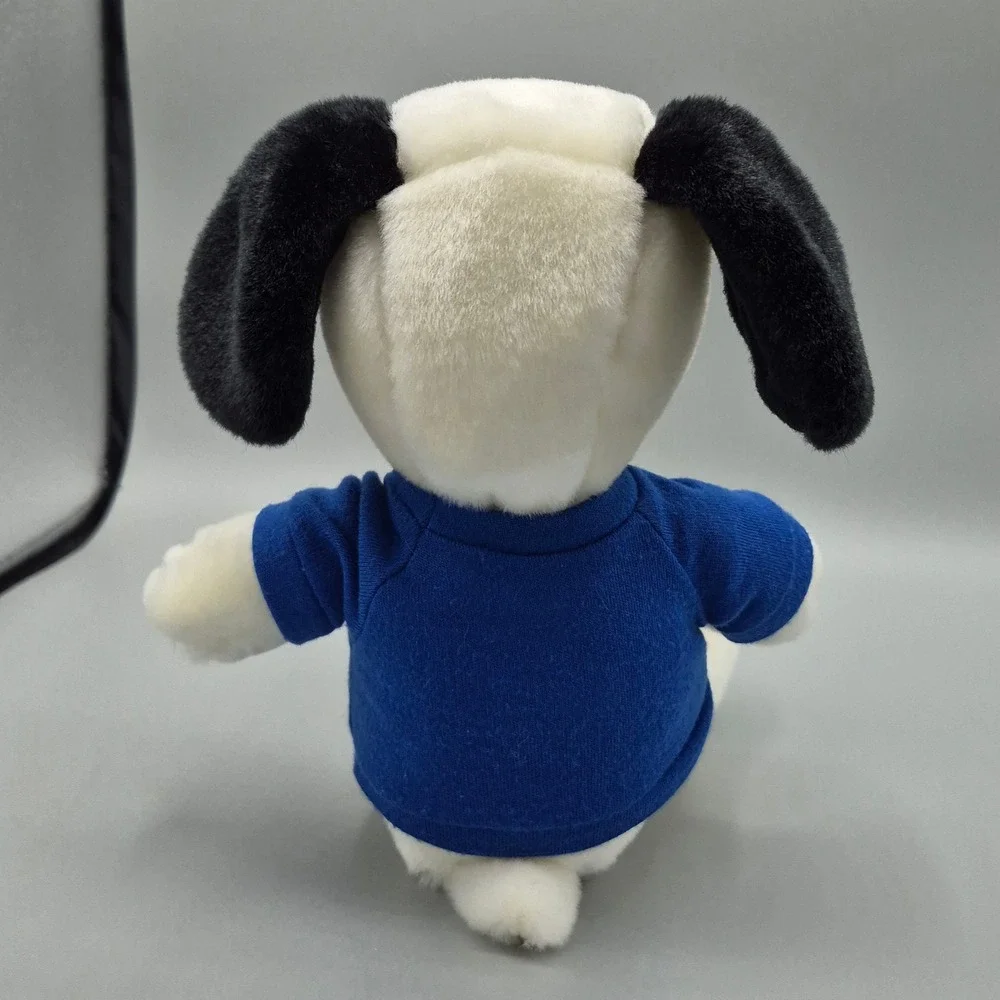 Peanuts brand character