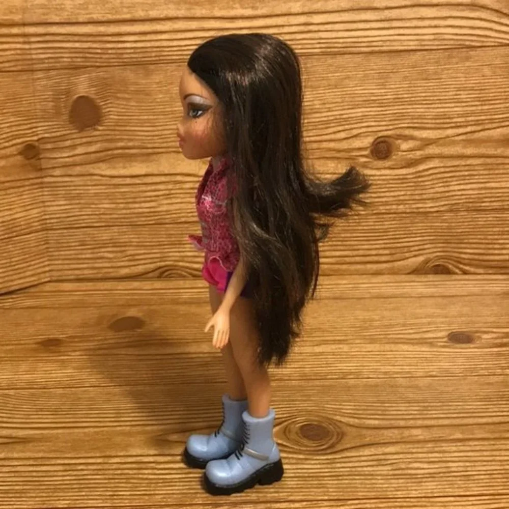 Bratz could other includes