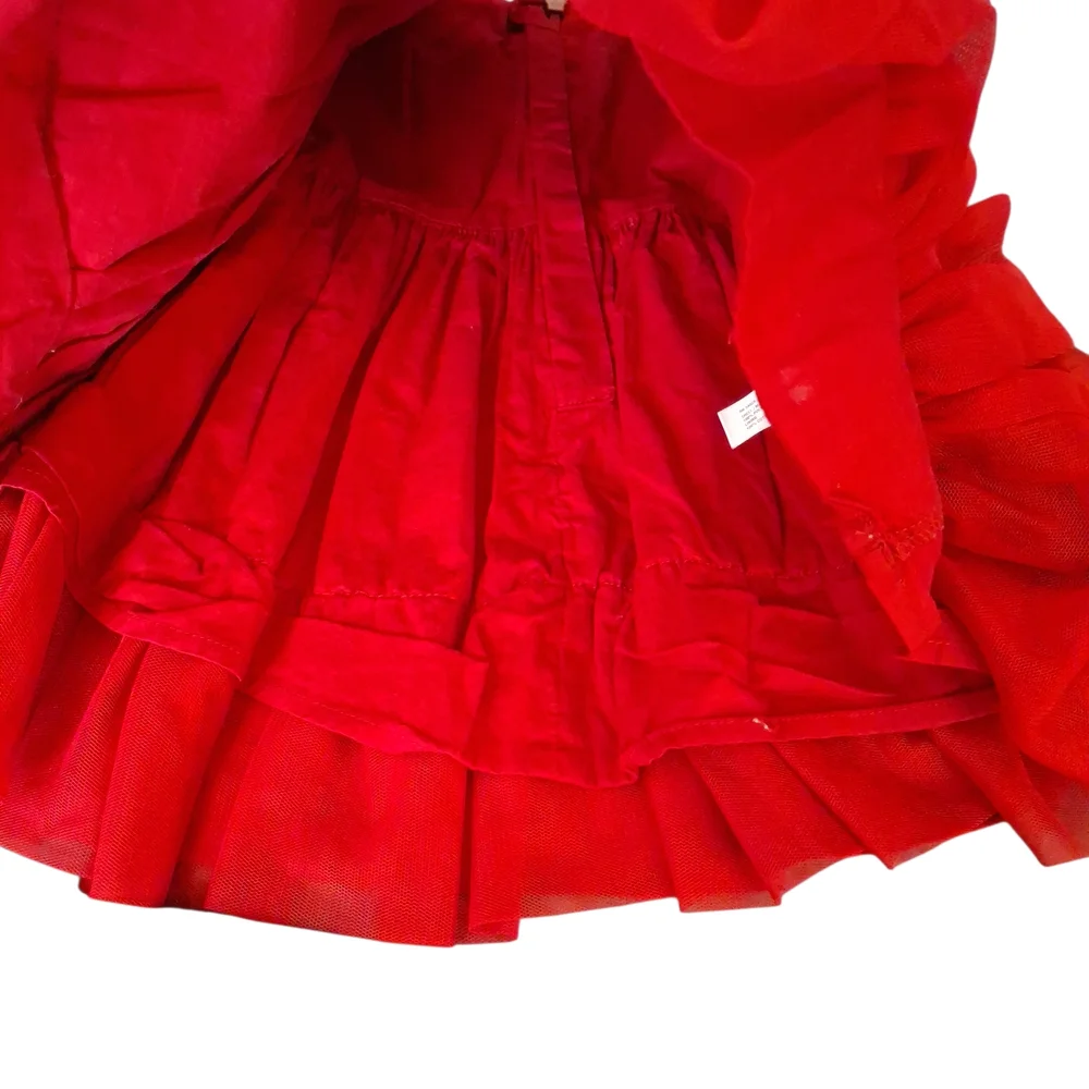 GAP charming red