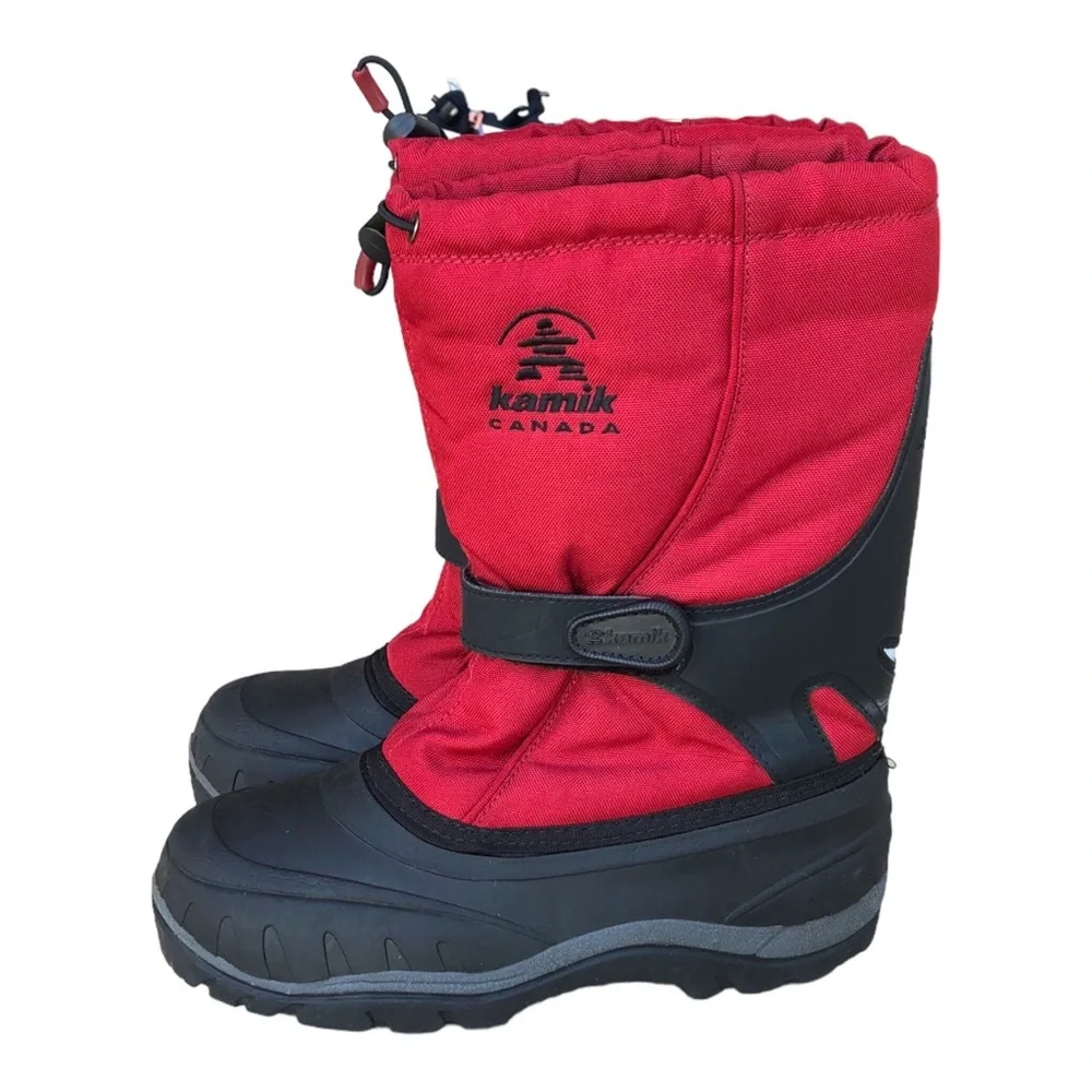 Kamik Kids Red  Black Kids Snow‎ Boots Size 5 Good Condition.