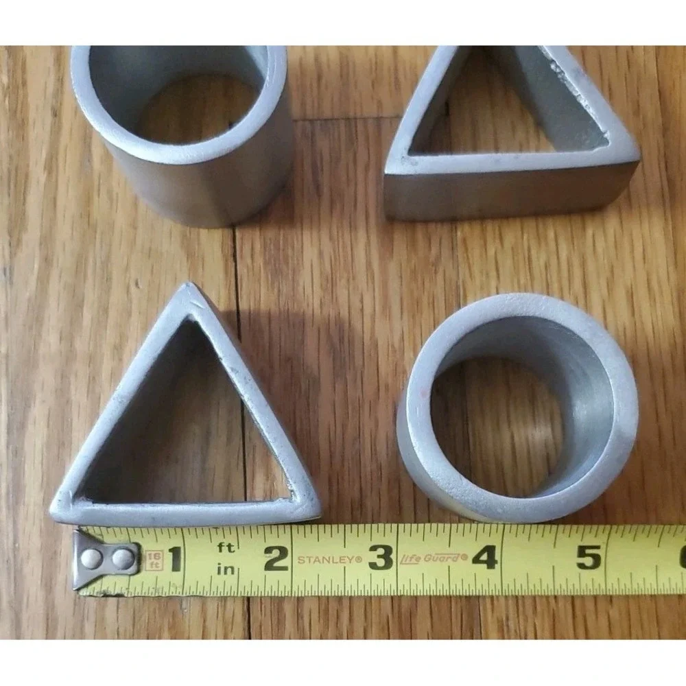 The Unbranded Brand geometric metal