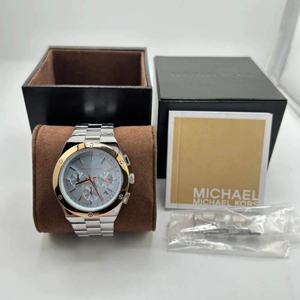Michael Kors reagan Silver and Gold Chronograph Watch 6079 new battery