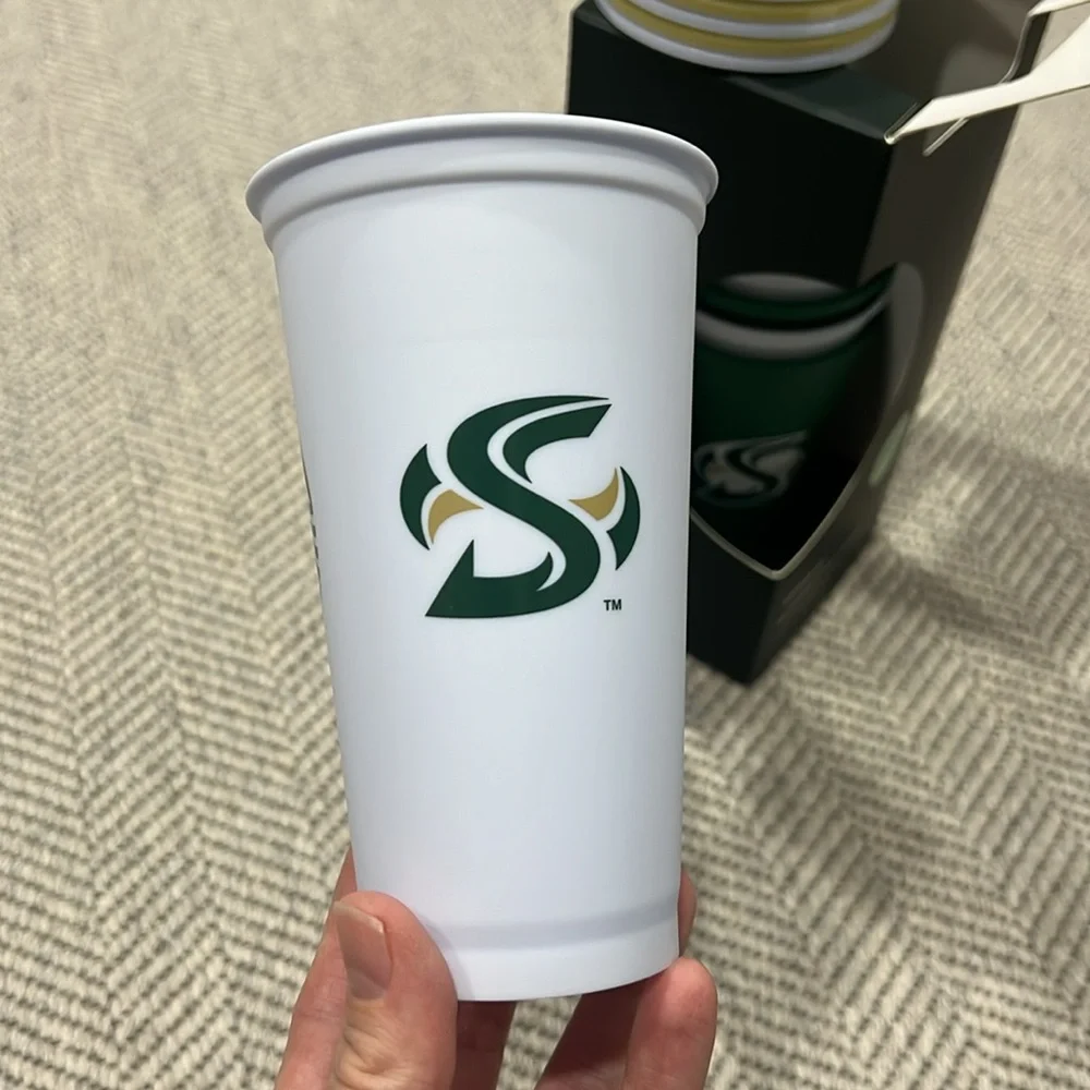 Starbucks set six