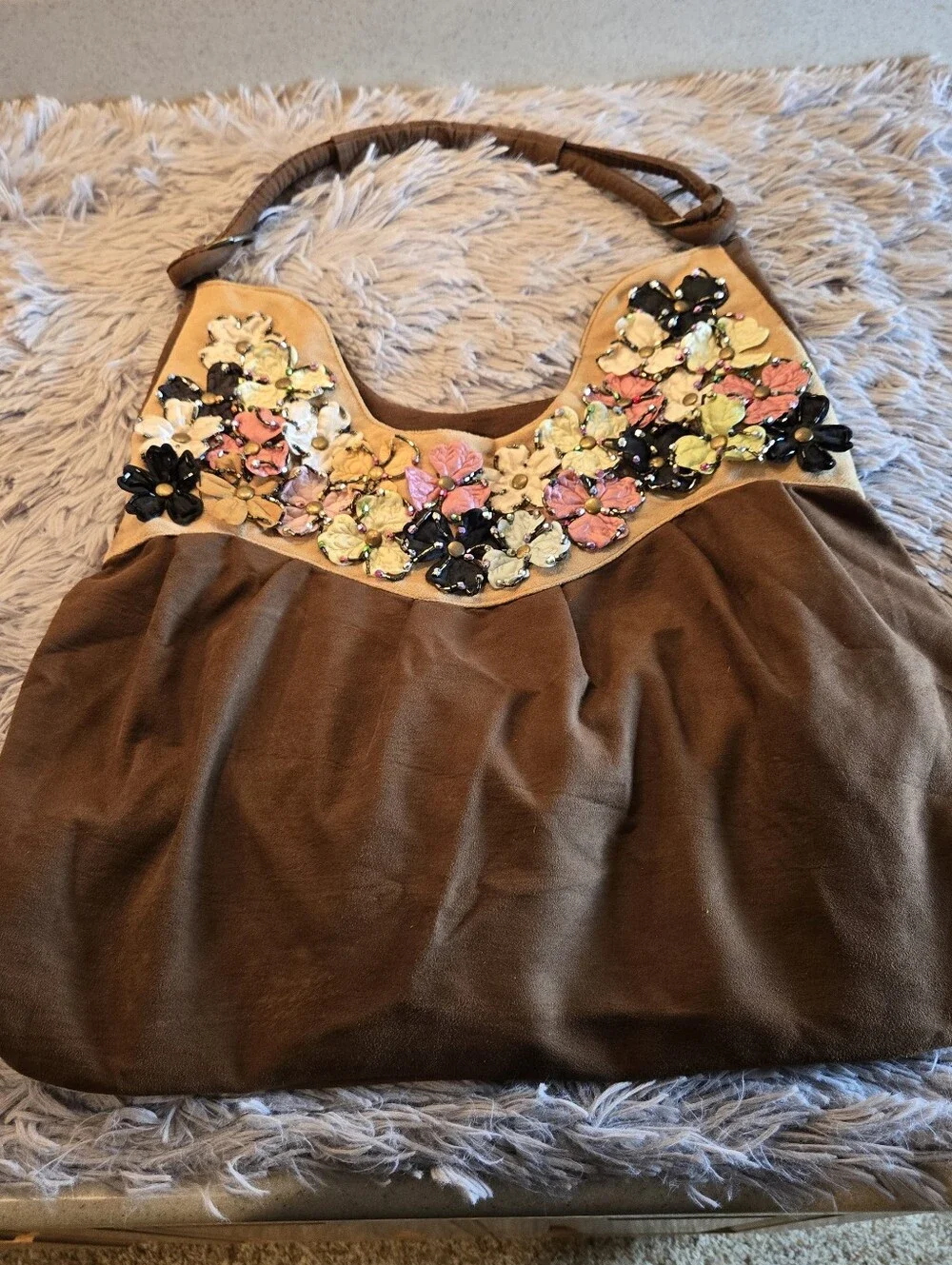 N/A brown shoulder