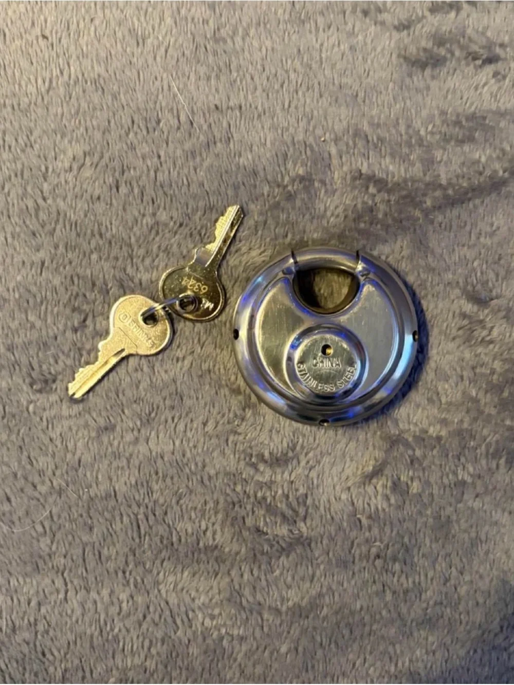 Brinks lock keys metal