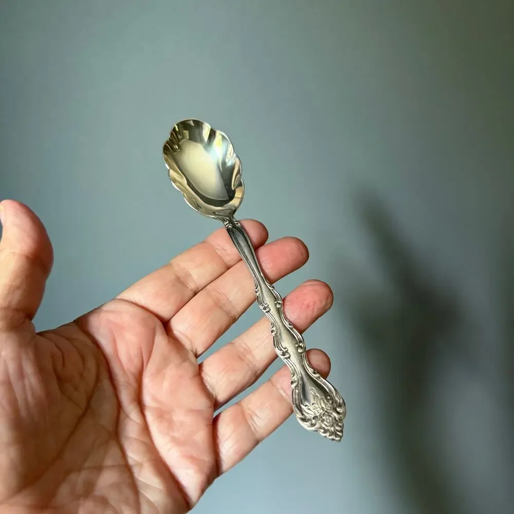 International Silverplate international silverplate