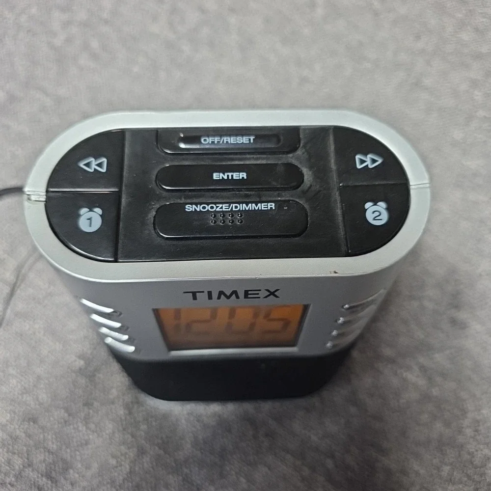 Timex clock am