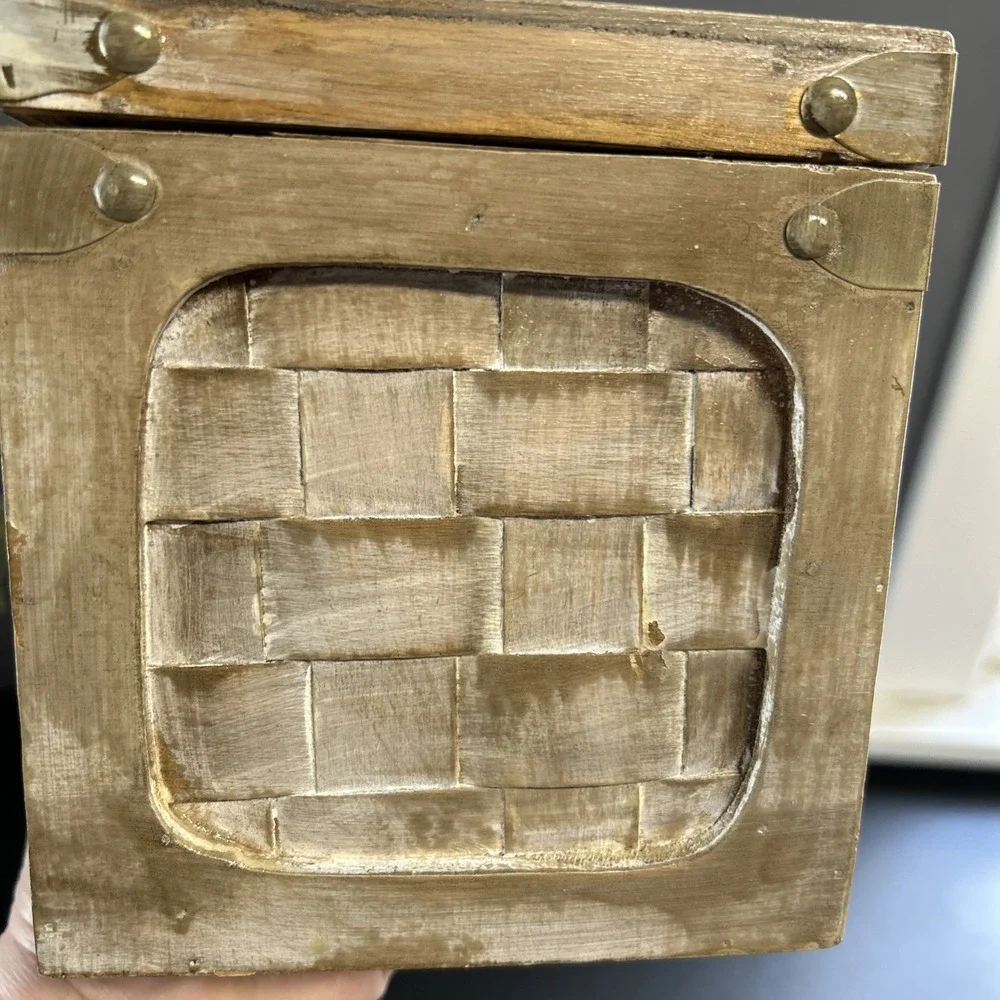Rustic Cabin Upcycled Wooden Tissue Box Cover Square Facial Holder Hinged Lidded