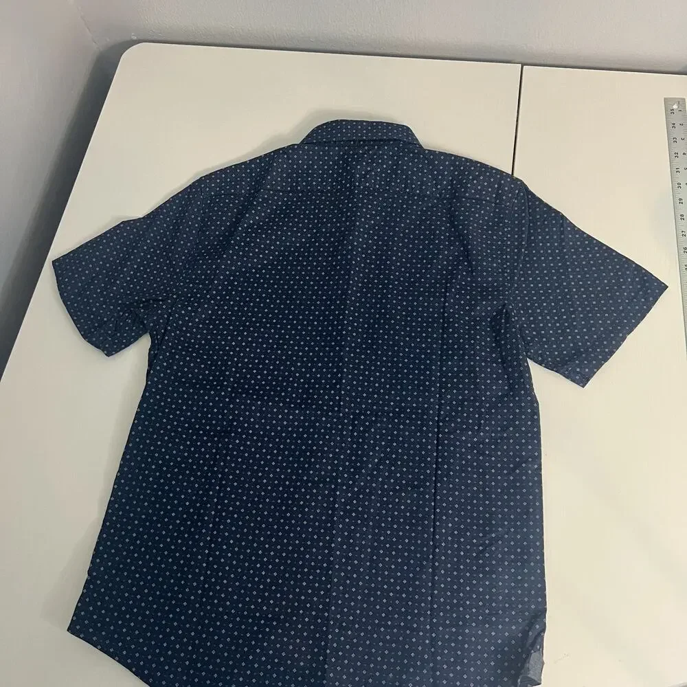 Banana Republic sleeveslim material