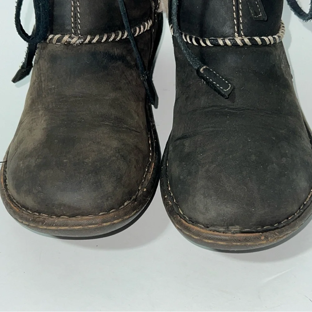 UGG australia cove