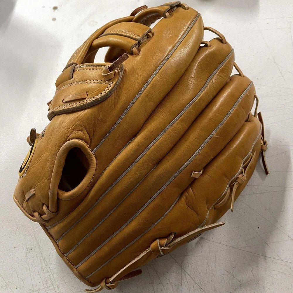 Wilson vintage bobby