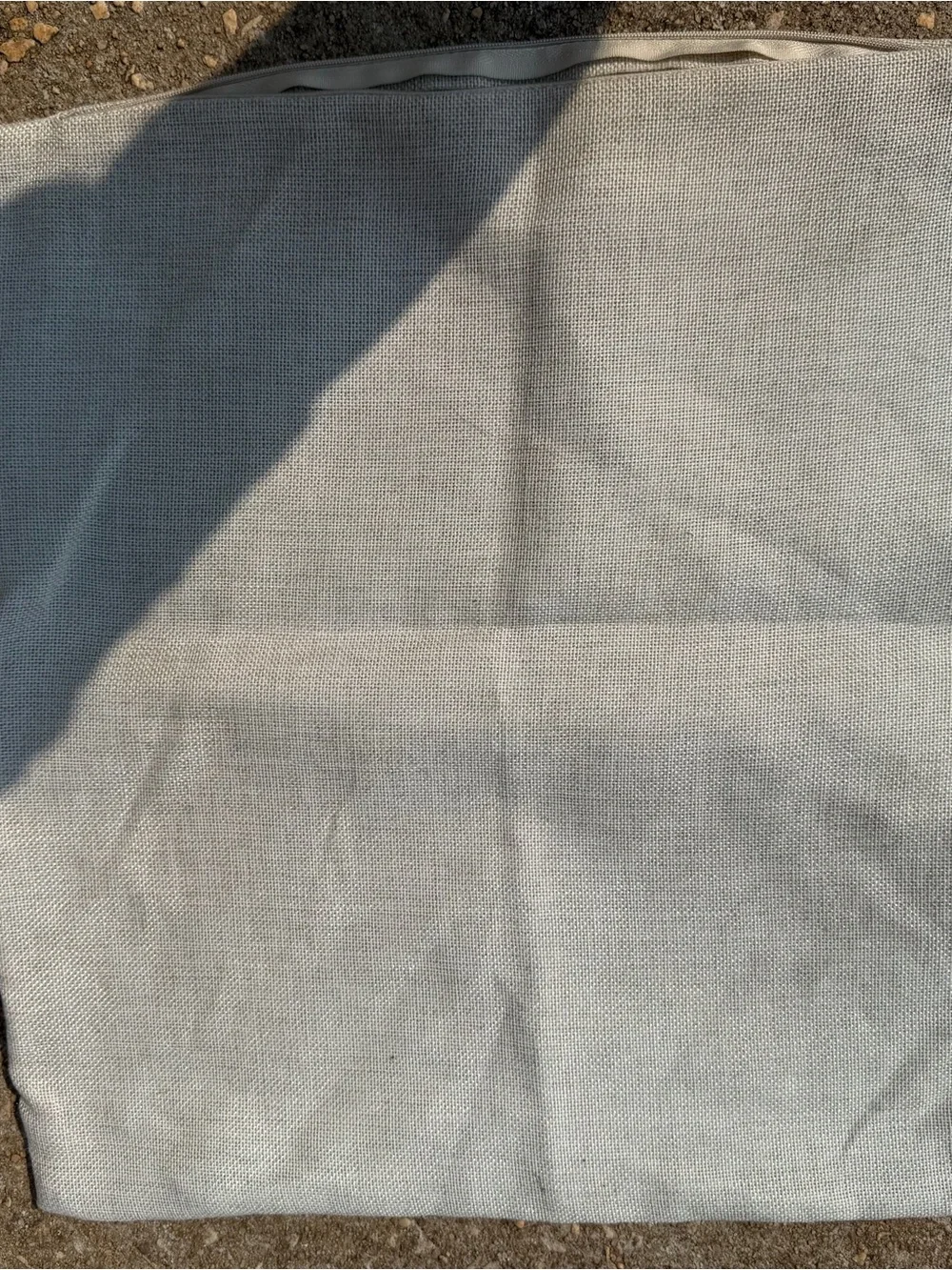 None nursery zipper