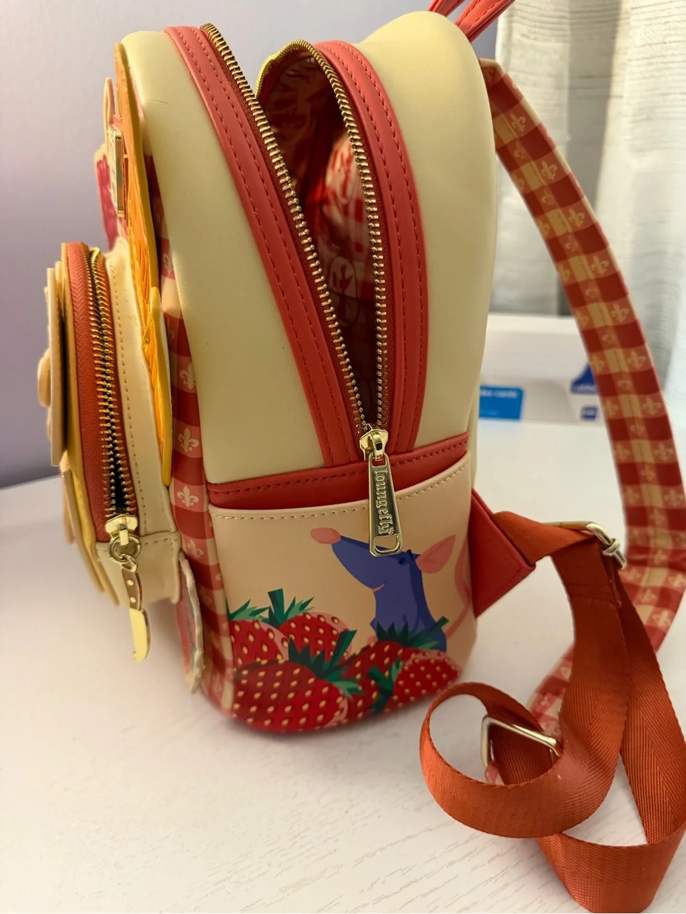 Loungefly disney pixar