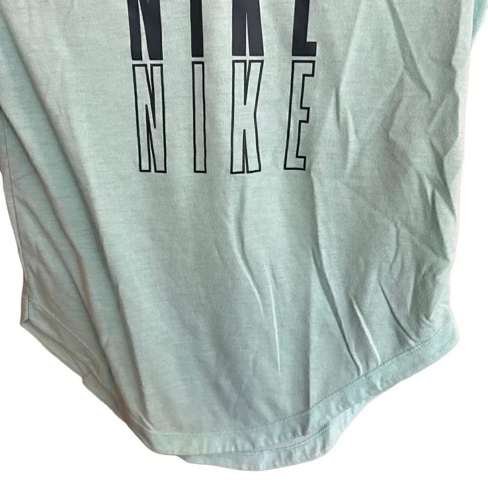 Nike light weight