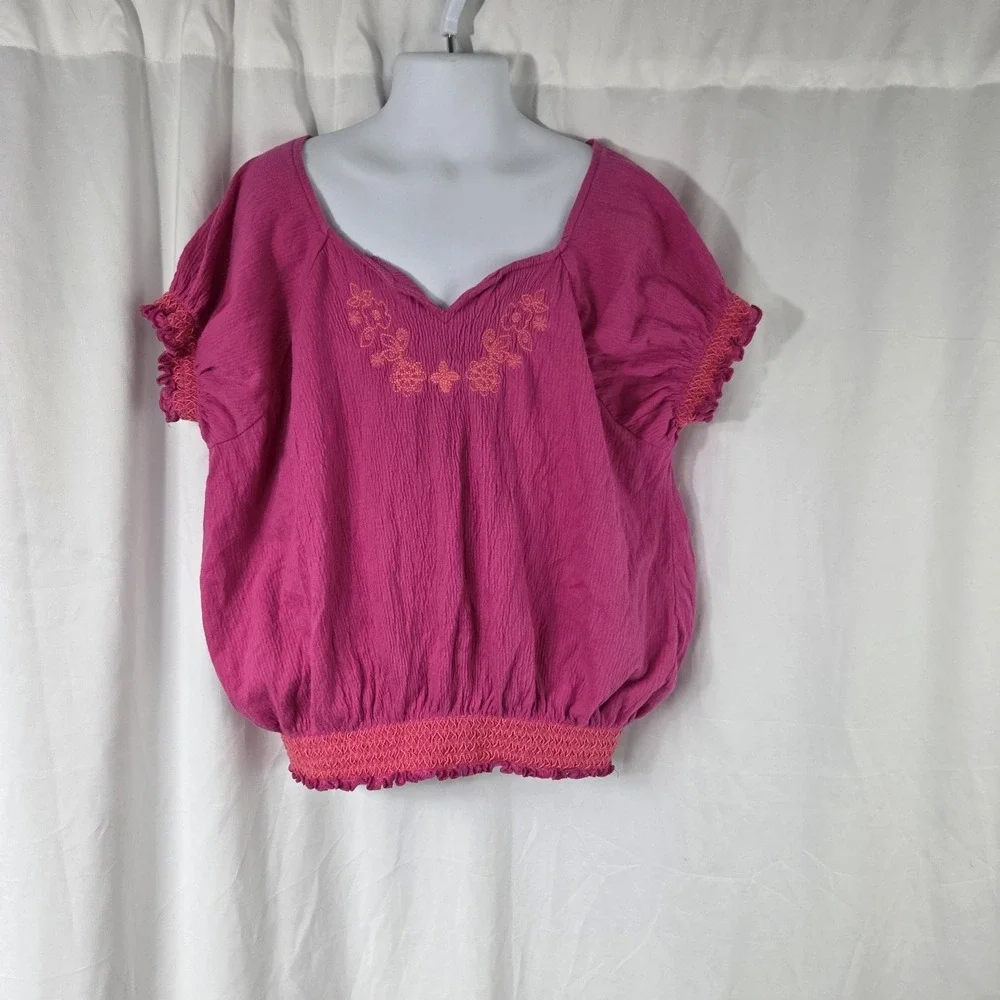 Old Navy Blouse Girls 8 Pink Embroidered Scoop Neck Elastic Hem Short Sleeve Top